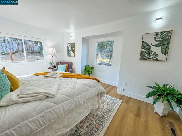 Image 10 of 16 For 1607 Santa Clara St