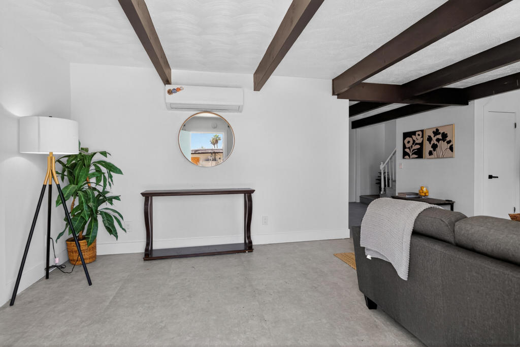 MLS #219148904DA image #3