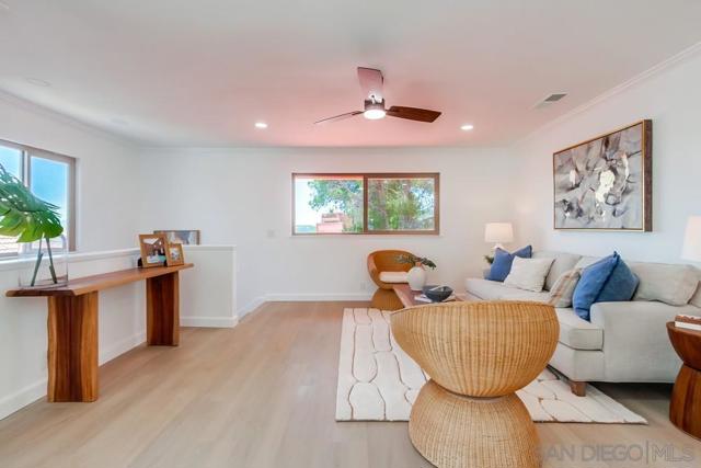 3113 Avenida Topanga, Carlsbad CA: https://media.crmls.org/mediaz/ceb5394e-8560-45ad-8465-947610a47db0.jpg