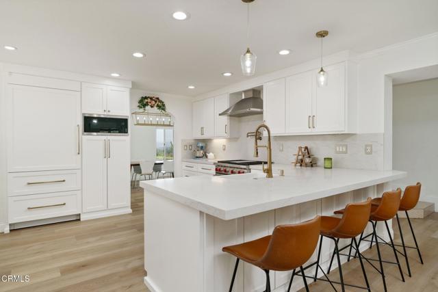 2048 Sierra Mesa Drive, Camarillo CA: https://media.crmls.org/mediaz/ceb53ed0-4d10-4c44-b90d-70ca0f8e436d.jpg