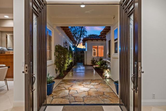 49606 Montana Way, La Quinta CA: https://media.crmls.org/mediaz/ceb5bc2e-a98e-45a5-91a0-d148da6642f6.jpg