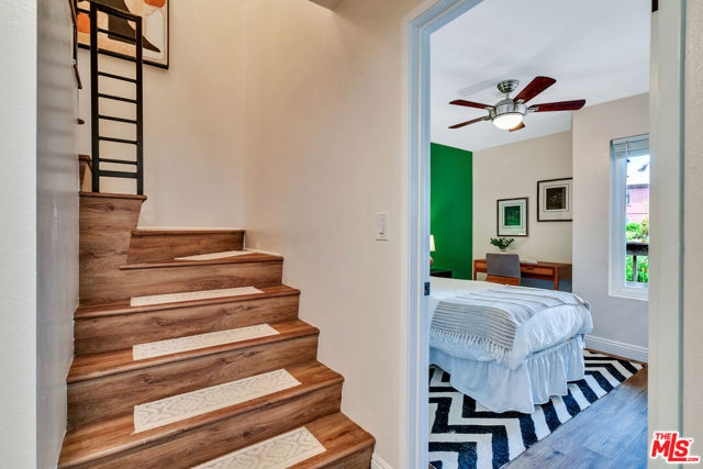 4939 Maytime Lane, Culver City CA: https://media.crmls.org/mediaz/ceb5da5c-1b60-49e2-99b2-7616b2a135cb.jpg