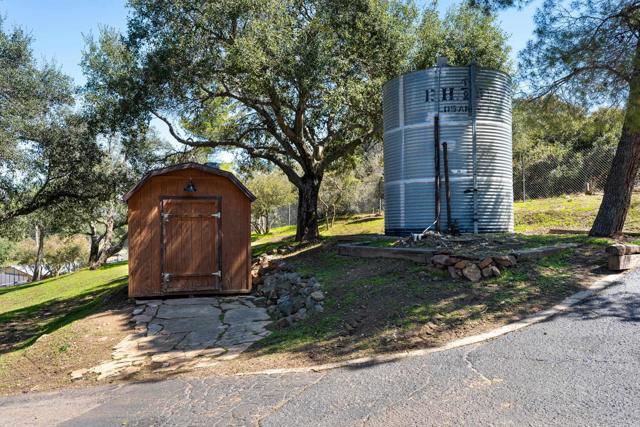 10172 Boulder Creek Road, Descanso CA: https://media.crmls.org/mediaz/ceb80aee-d4ad-4eaf-ae63-53e743c48ec1.jpg