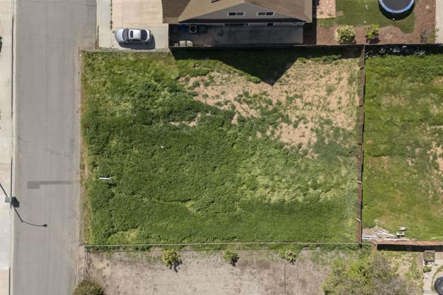 13646 Janette Lane, Poway CA: https://media.crmls.org/mediaz/ceb843d0-8e03-4a98-a196-563ebd5cd3fa.jpg