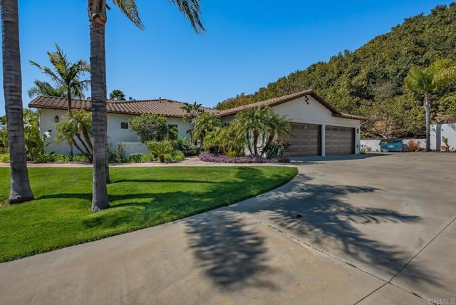 Image 46 of 63 For 25120 Las Palmeras