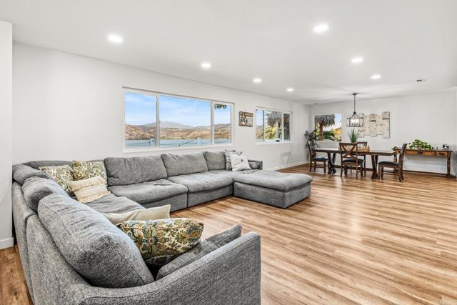 Detail Gallery Image 8 of 30 For 10906 Serena Ln, Lakeside,  CA 92040 - 4 Beds | 2 Baths