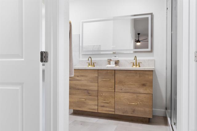 Detail Gallery Image 26 of 38 For 4350 Point Reyes Ct, Carlsbad,  CA 92010 - 4 Beds | 2/1 Baths