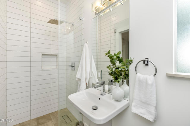 Detail Gallery Image 13 of 43 For 2065 Liliano Dr, Sierra Madre,  CA 91024 - 4 Beds | 4 Baths