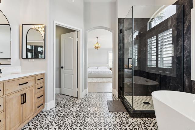 1568 Sapphire Dr, Carlsbad CA: https://media.crmls.org/mediaz/cebc376b-411e-45fe-8d38-c2e213774e51.jpg