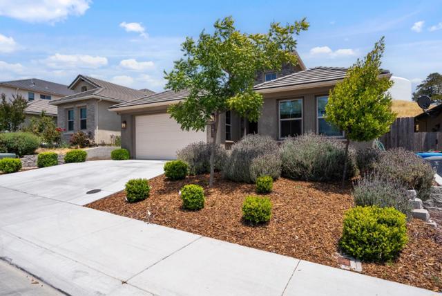 1621 Castlerock Drive, Hollister CA: https://media.crmls.org/mediaz/cebcd87d-578b-4466-b3da-ca8eca78bb48.jpg