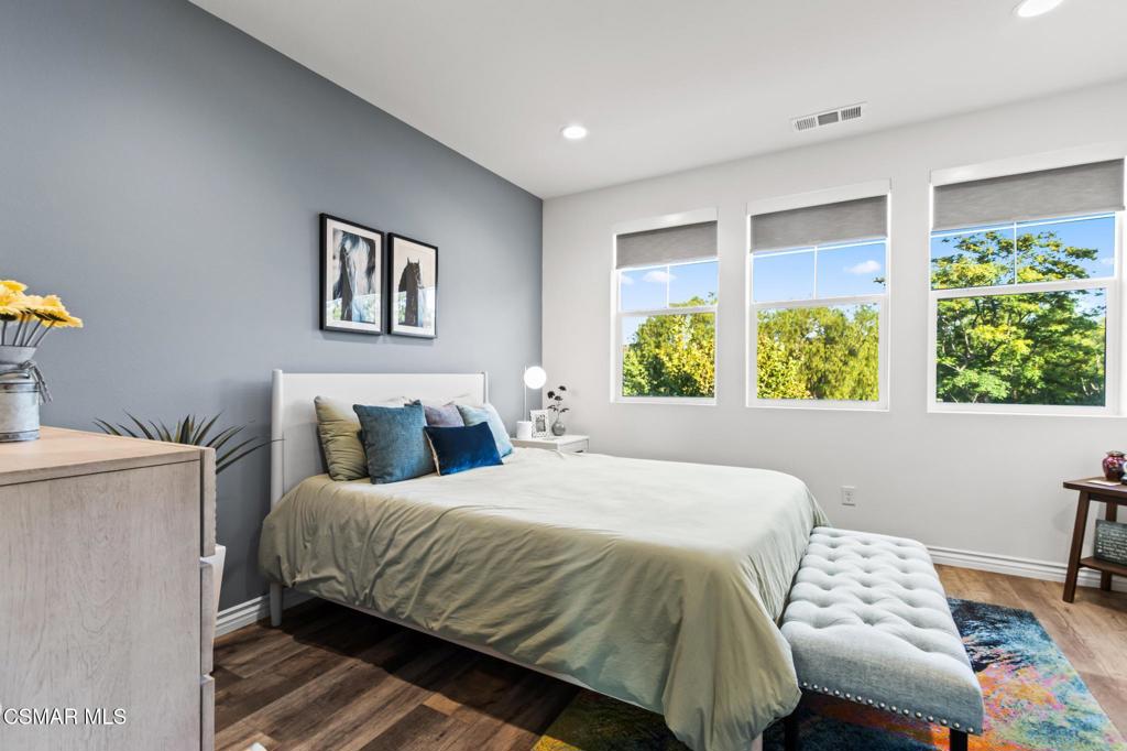 MLS #225003661 img 25