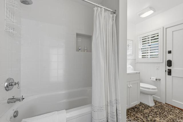 Detail Gallery Image 32 of 54 For 1820 Coast Bld, Del Mar,  CA 92014 - 4 Beds | 3/1 Baths