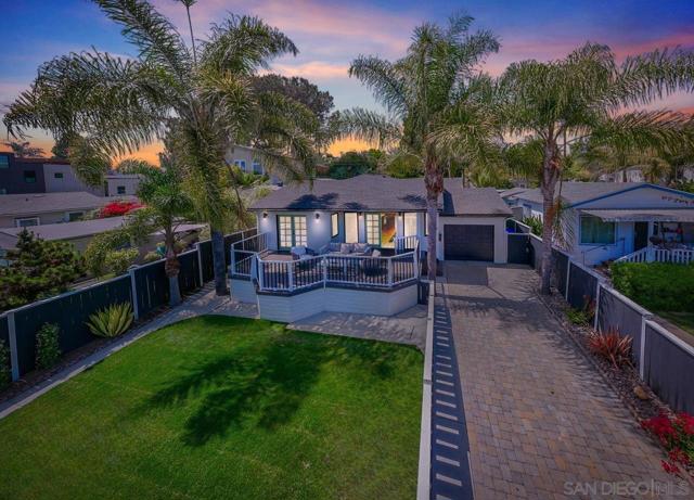 2128 Missouri St, San Diego CA: https://media.crmls.org/mediaz/cebf1bf5-b829-40d4-8d29-825ae6f4a1bd.jpg