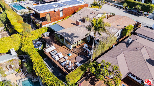 245 Tranquillo Road, Pacific Palisades CA: https://media.crmls.org/mediaz/cec09b63-f0ea-49cc-8e62-3e53d0ced129.jpg