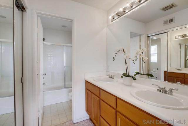 11952 Cypress Canyon Rd, San Diego CA: https://media.crmls.org/mediaz/cec0e854-1436-42d1-a620-a387e279172a.jpg