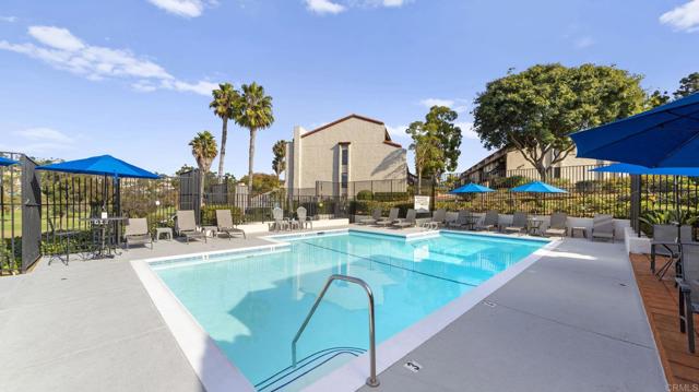 Detail Gallery Image 40 of 43 For 2508 Navarra Dr #424,  Carlsbad,  CA 92009 - 2 Beds | 2/1 Baths