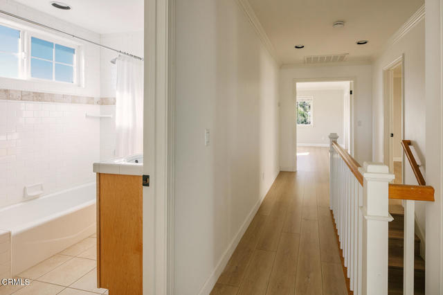 Detail Gallery Image 45 of 74 For 2409 Olive Ave, La Crescenta,  CA 91214 - 4 Beds | 4 Baths