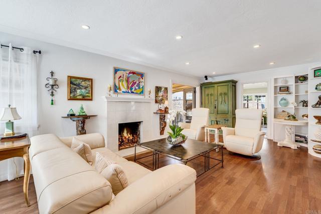 Detail Gallery Image 9 of 71 For 260 27 St, Del Mar,  CA 92014 - 3 Beds | 2 Baths