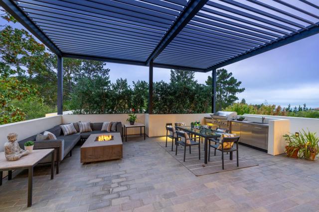 5 Drayton Road, Hillsborough CA: https://media.crmls.org/mediaz/cec26ad9-acbc-411d-bbaa-59193256d2c2.jpg