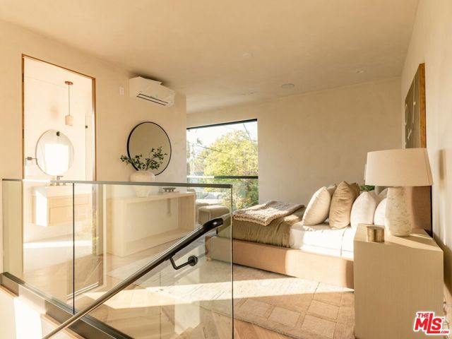 517 N Edinburgh Avenue, Los Angeles CA: https://media.crmls.org/mediaz/cec2c3ab-2bd3-4c6d-a541-67e7ec55fd73.jpg