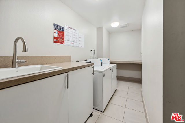 Drew Fenton | 836 S Bundy Drive Los Angeles CA | MLS: 7113379