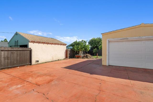 517 Dolores Avenue, San Leandro CA: https://media.crmls.org/mediaz/cec5c783-6859-482f-a8dc-1caaa708a7c8.jpg