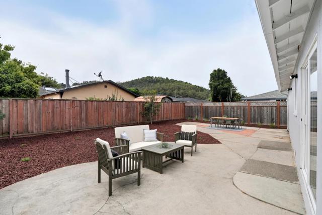 776 Linda Mar Boulevard, Pacifica CA: https://media.crmls.org/mediaz/cec655f4-5dfd-4dbb-802c-155d84867280.jpg