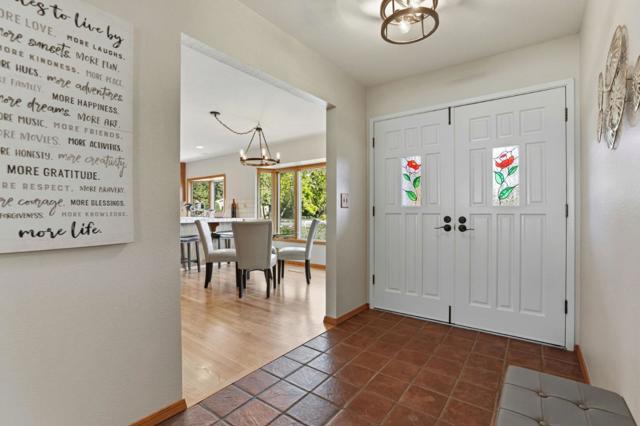 12101 Columbet Avenue, San Martin CA: https://media.crmls.org/mediaz/cec6806a-7333-4b00-a148-8c92aba79656.jpg