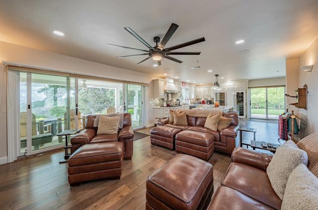 11394 Saddle Road, Monterey CA: https://media.crmls.org/mediaz/cec6ee1e-d912-4c5c-869e-187e363fd714.jpg