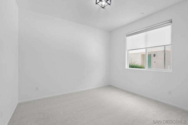 5212 Beachfront Cove, San Diego CA: https://media.crmls.org/mediaz/cec73c36-9c6d-498d-8169-d8150486b819.jpg