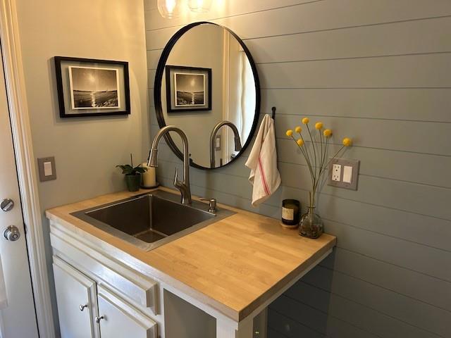 1118 Pinehurst Drive, Aptos CA: https://media.crmls.org/mediaz/cec7d3b2-8bc7-45fc-b806-aac6f1d49caf.jpg