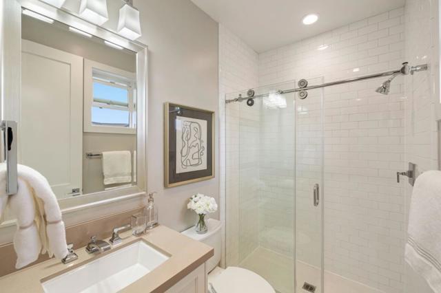 Image 34 of 40 For 3103 Mena Drive