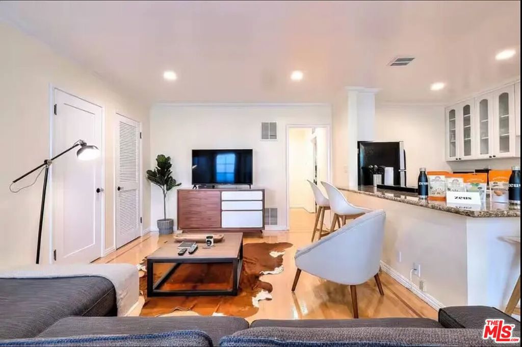 1111 11th Street #3