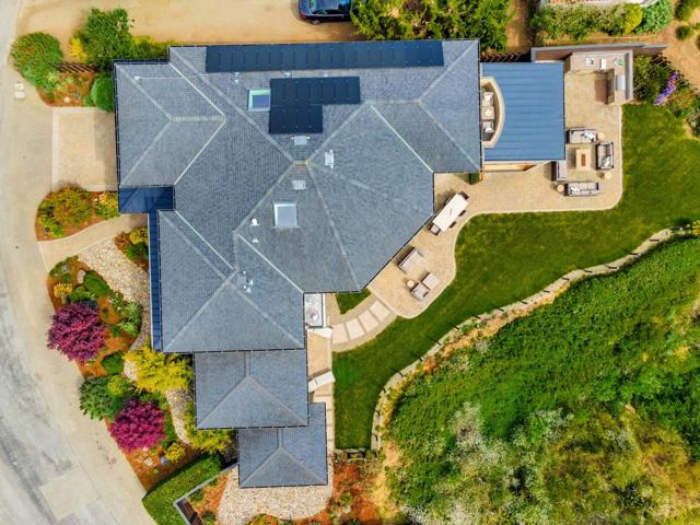 616 Bayview Drive, Aptos CA: https://media.crmls.org/mediaz/cec99aca-4ca0-49c7-a79d-dde84decefeb.jpg