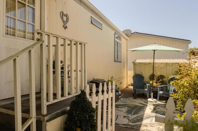 575 San Pedro Avenue, Morgan Hill CA: https://media.crmls.org/mediaz/cec99c76-c20d-4e29-9a22-76316c599007.jpg