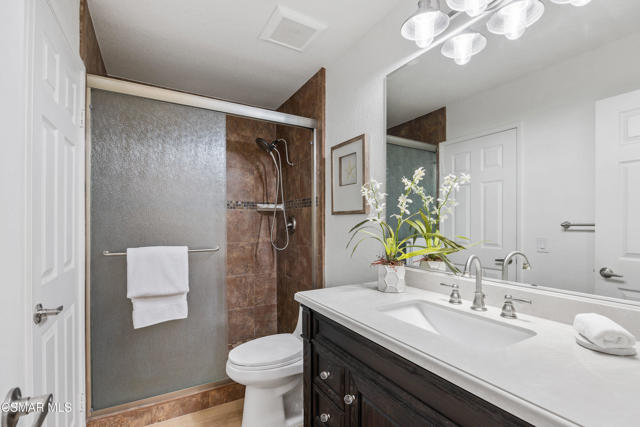 1134 Paquita Street, Camarillo CA: https://media.crmls.org/mediaz/cec9a80c-03de-4880-ba2c-772bb7bb2e97.jpg