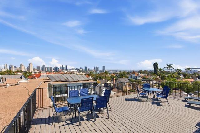 Detail Gallery Image 18 of 26 For 333 Orange Ave #13,  Coronado,  CA 92118 - 2 Beds | 2 Baths