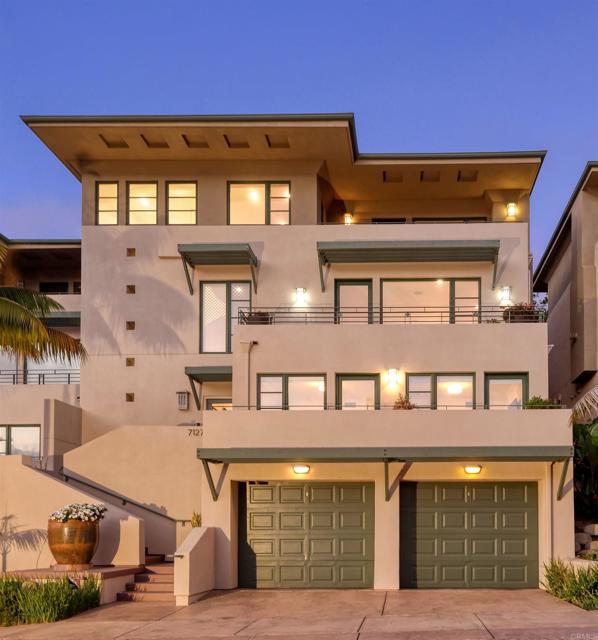 7127 Fay Avenue, La Jolla CA: https://media.crmls.org/mediaz/cecaa447-1f99-403f-a836-96a3683e0af3.jpg