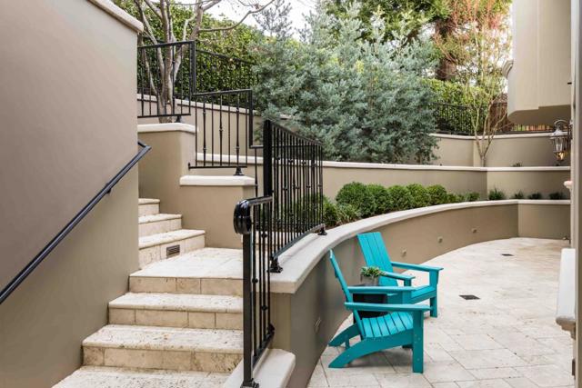 8 Reyna Place, Menlo Park CA: https://media.crmls.org/mediaz/cecc6244-025e-40de-af70-37c5ea4b41a4.jpg
