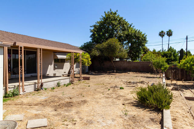 60 Natalie Way, Camarillo CA: https://media.crmls.org/mediaz/ceccf3a3-3654-40f8-b833-f2acb305e73b.jpg