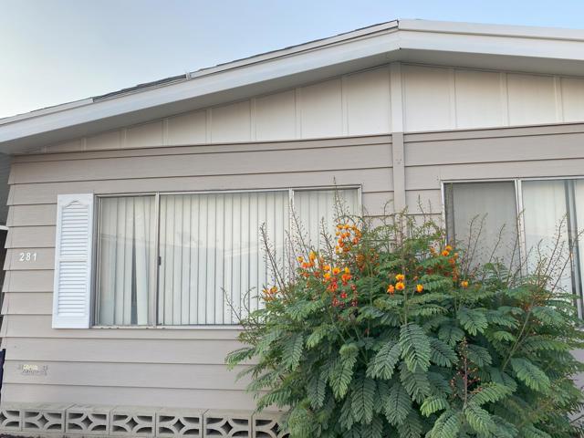 601 N Kirby Street, Hemet CA: https://media.crmls.org/mediaz/cece3331-fb86-4e36-ae81-acb15cad96f6.jpg