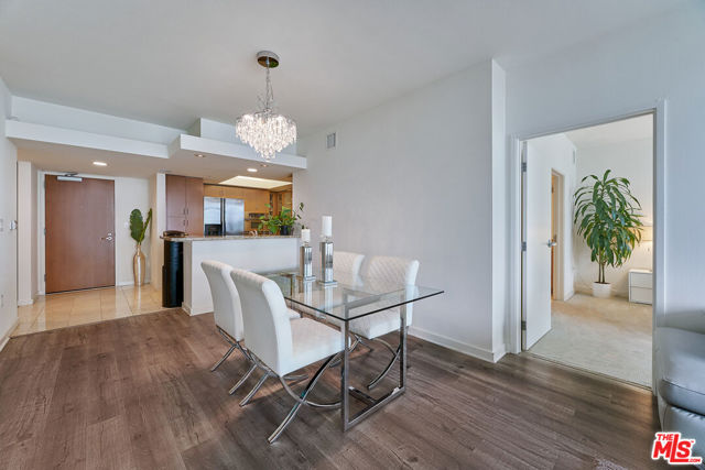 13700 MARINA POINTE Drive, Marina del Rey, California 90292, 2 Bedrooms Bedrooms, ,2 BathroomsBathrooms,Condominium,For Sale,MARINA POINTE,24396671