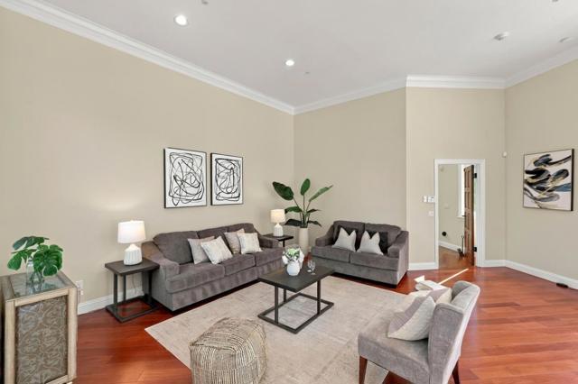 150 New Place Road, Hillsborough CA: https://media.crmls.org/mediaz/ced0539d-5966-479a-a0be-bb5febe75e66.jpg