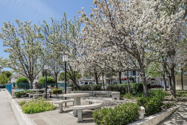 701 Baltic Circle,  CA: https://media.crmls.org/mediaz/ced0e663-7126-42da-af98-13805550edc7.jpg