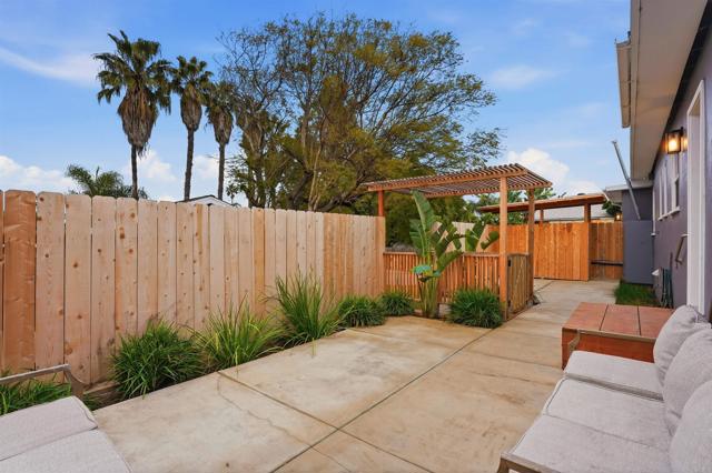 Detail Gallery Image 21 of 69 For 462 464 Emerson St, Chula Vista,  CA 91911 - 7 Beds | 5 Baths