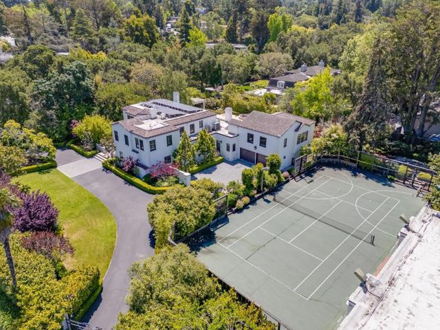 2181 Parkside Avenue, Hillsborough CA: https://media.crmls.org/mediaz/ced27750-de63-42b9-ae19-d75a0d636759.jpg