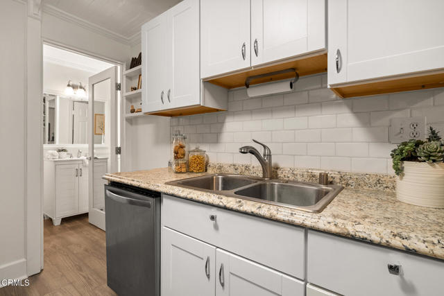 Detail Gallery Image 7 of 20 For 7890 E Spring St 13j,  Long Beach,  CA 90815 - 2 Beds | 1 Baths