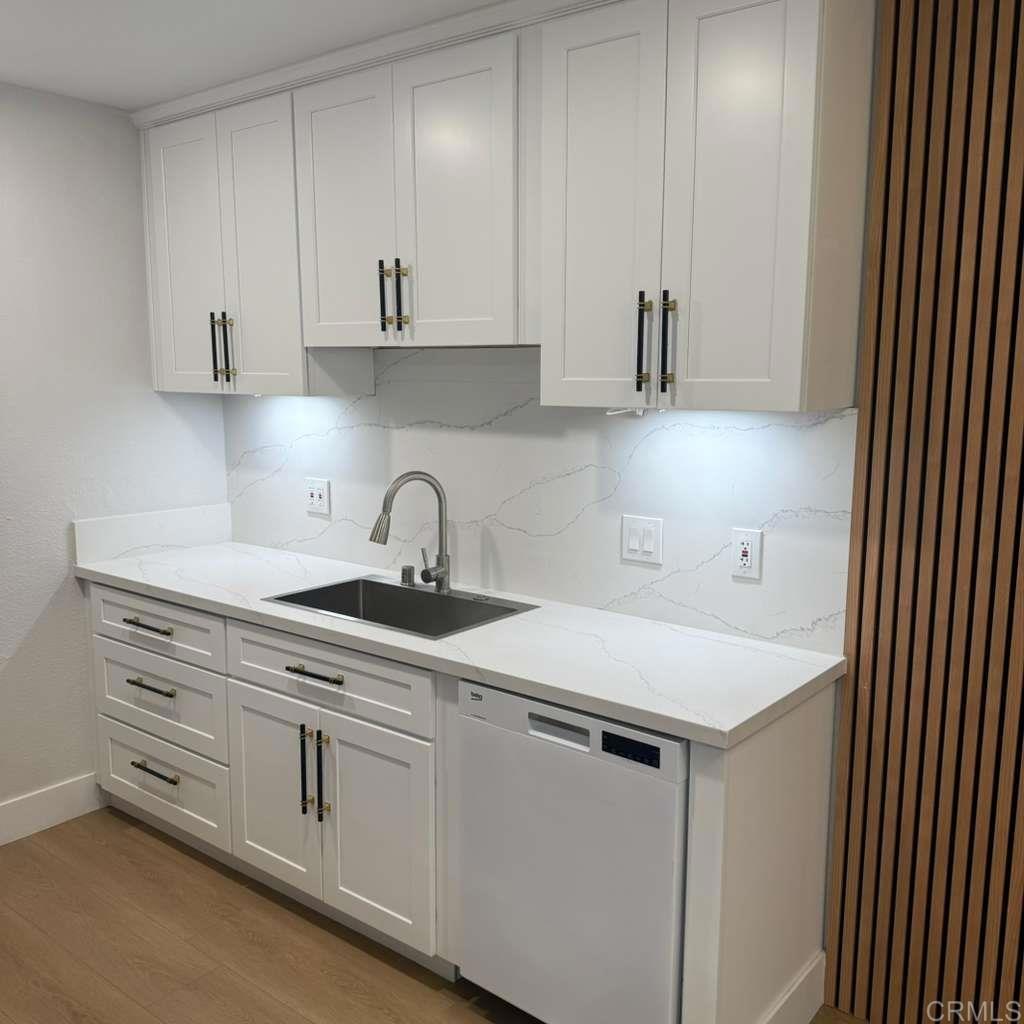 9586 Carroll Canyon Road - photo 14