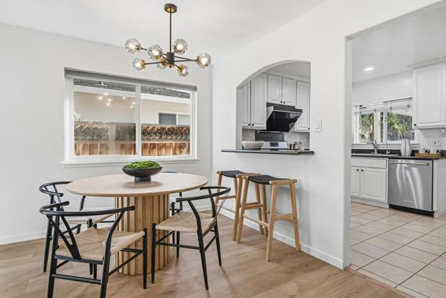 716 Kiely Boulevard, Santa Clara CA: https://media.crmls.org/mediaz/ced5d39a-7f36-447b-9af7-1f0649771a3f.jpg