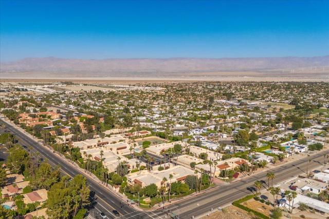 200 E Racquet Club Road, Palm Springs CA: https://media.crmls.org/mediaz/ced6478e-7edd-4bbb-86d8-798895fdfdf0.jpg